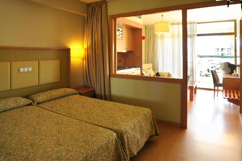 패밀리 룸, Evenia Olympic Suites