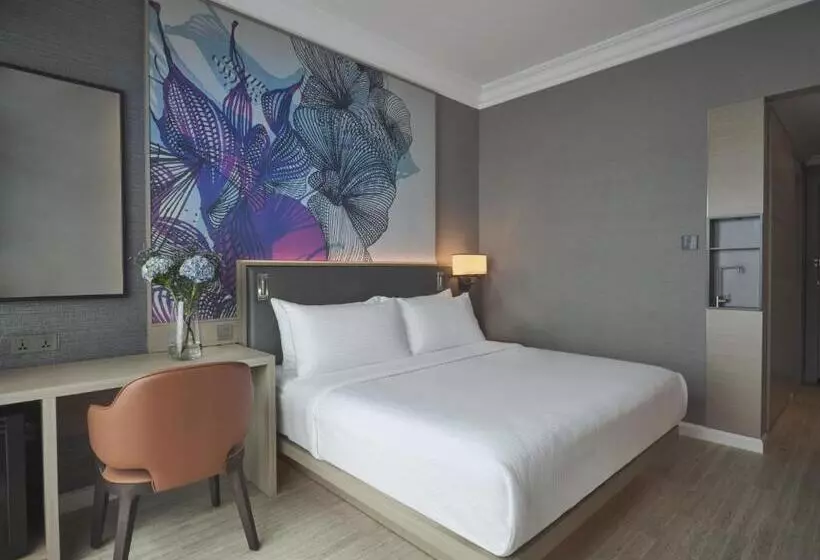 اتاق لوکس با تخت بزرگ, Grand Copthorne Waterfront