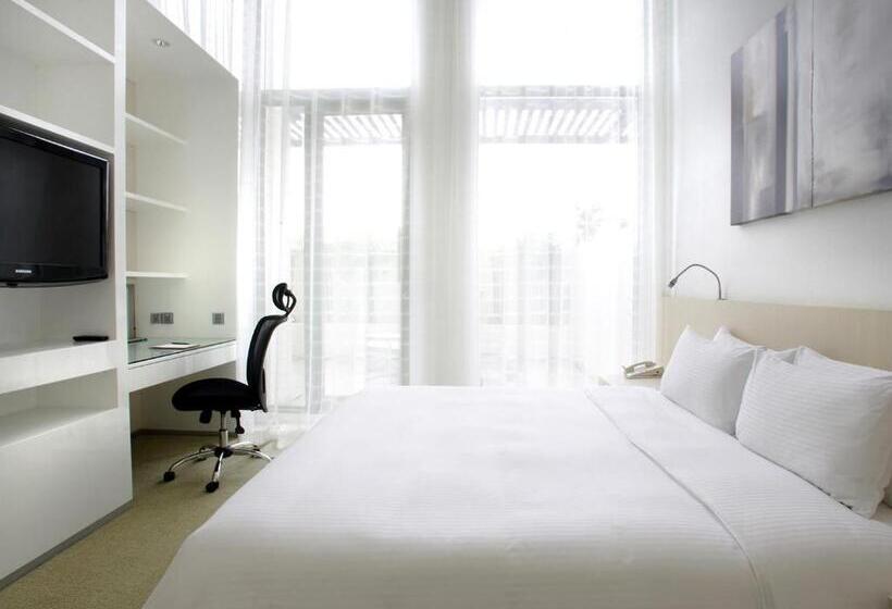 آپارتمان 1 خوابه, Grand Copthorne Waterfront