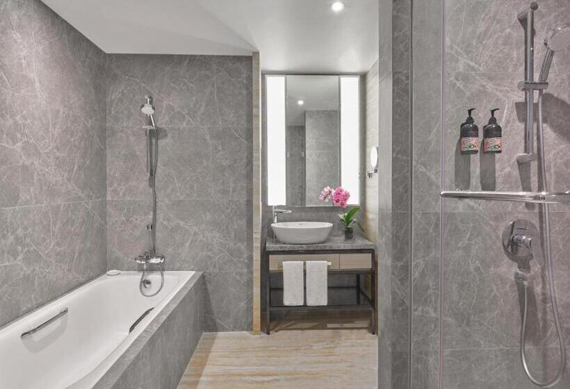 اتاق پرمیوم, Grand Copthorne Waterfront