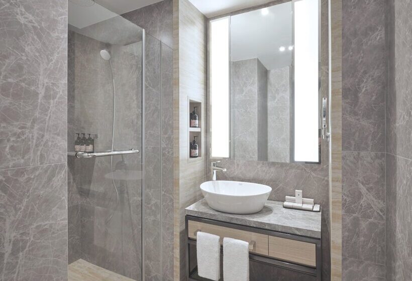 اتاق لوکس, Grand Copthorne Waterfront