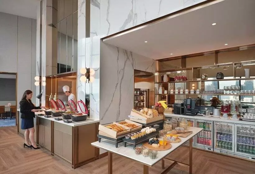 سوییت اجرایی, Grand Copthorne Waterfront