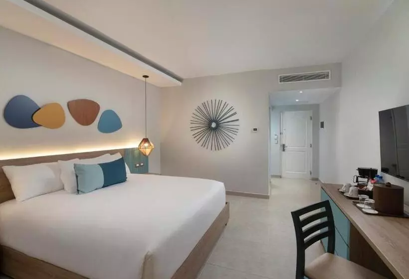 اتاق استاندارد با تخت بزرگ, Wyndham Alltra Samana All Inclusive Resort