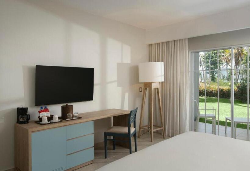 اتاق استاندارد با تخت بزرگ, Wyndham Alltra Samana All Inclusive Resort