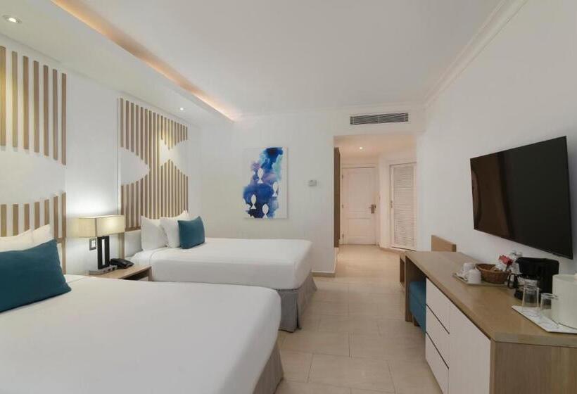 اتاق پریمیوم با چشمانداز باغ, Wyndham Alltra Samana All Inclusive Resort