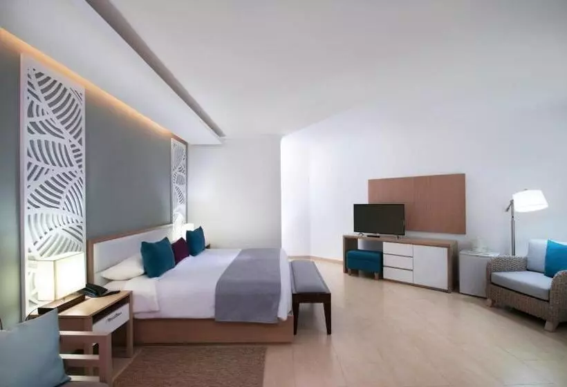 سوئیت جونیور پریمیوم, Wyndham Alltra Samana All Inclusive Resort