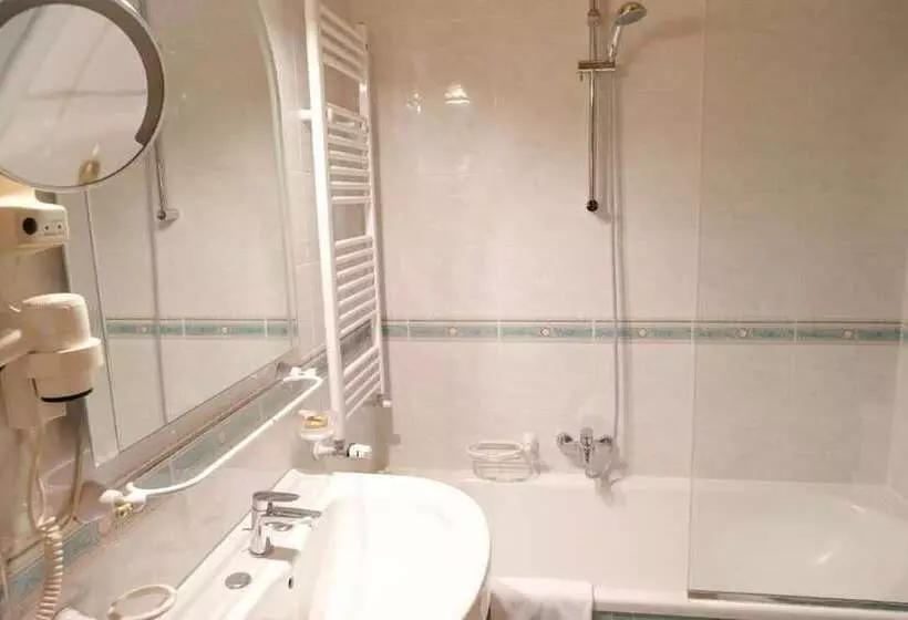 اتاق استاندارد, Greif Hotel Maria Theresia