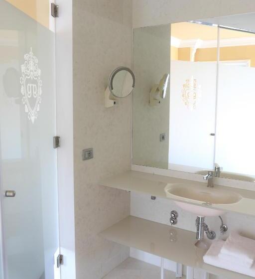 デラックスルーム, Greif Hotel Maria Theresia