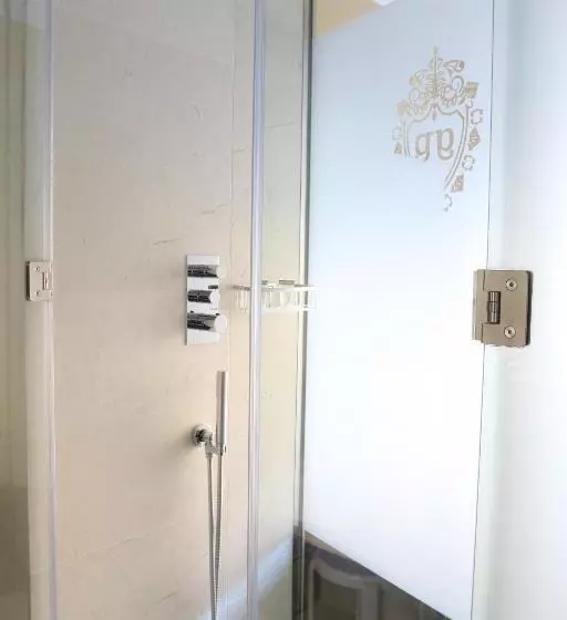اتاق لوکس, Greif Hotel Maria Theresia
