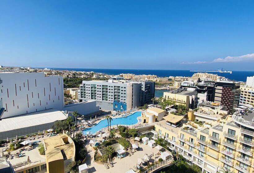 سوئیت با چشم‌انداز, Intercontinental Malta, An Ihg