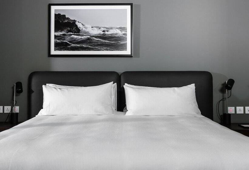 سوئیت با چشم‌انداز, Intercontinental Malta, An Ihg