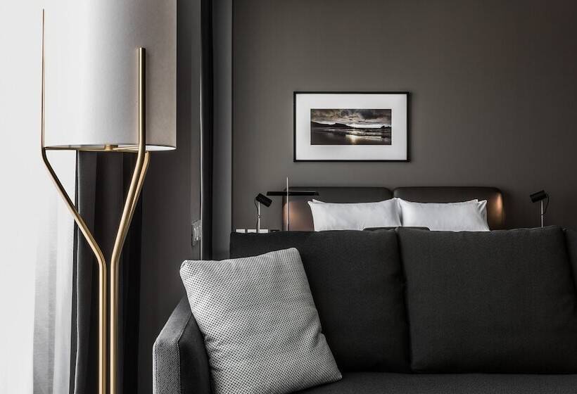 سوئیت کلاب, Intercontinental Malta, An Ihg