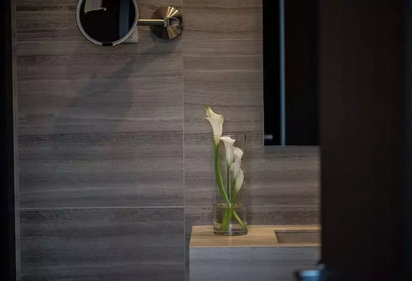 メゾネットスイート, Intercontinental Malta, An Ihg