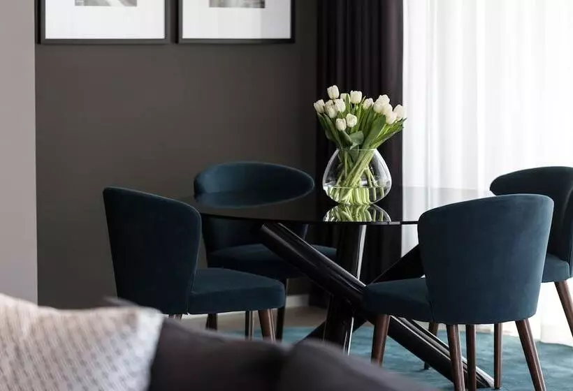 メゾネットスイート, Intercontinental Malta, An Ihg