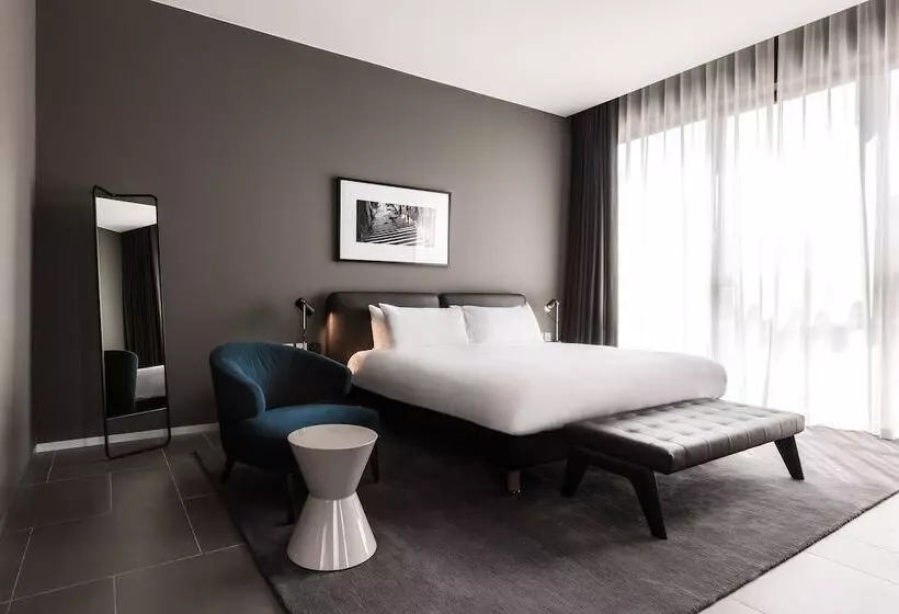 メゾネットスイート, Intercontinental Malta, An Ihg