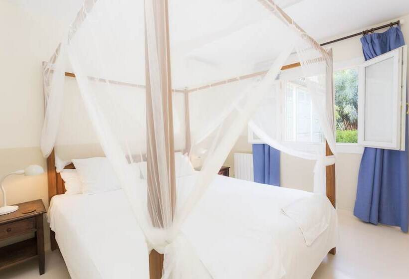 高级大房间, La Fuente De La Higuera