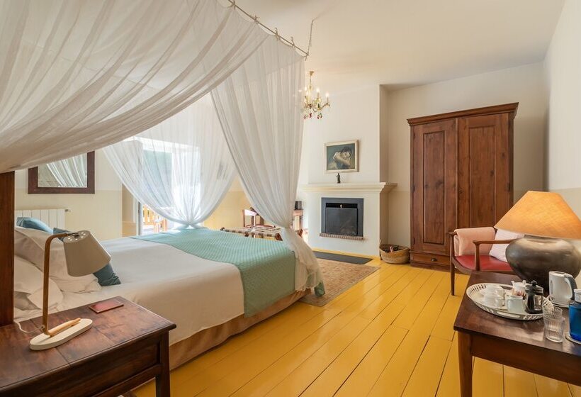 标准间, La Fuente De La Higuera