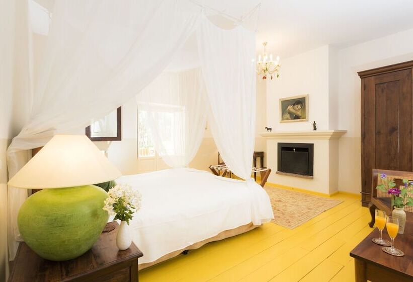 标准间, La Fuente De La Higuera