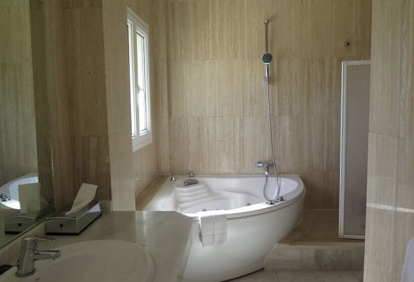 Полулюкс, La Luna Blanca