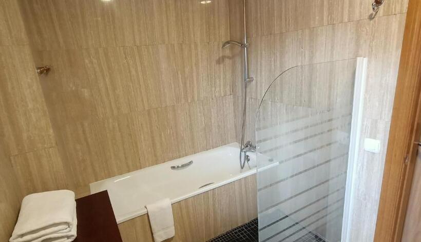 Номер Стандарт, La Luna Blanca