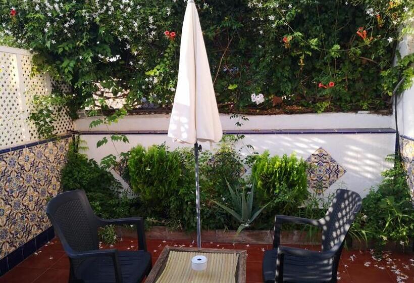 Номер Стандарт, La Luna Blanca