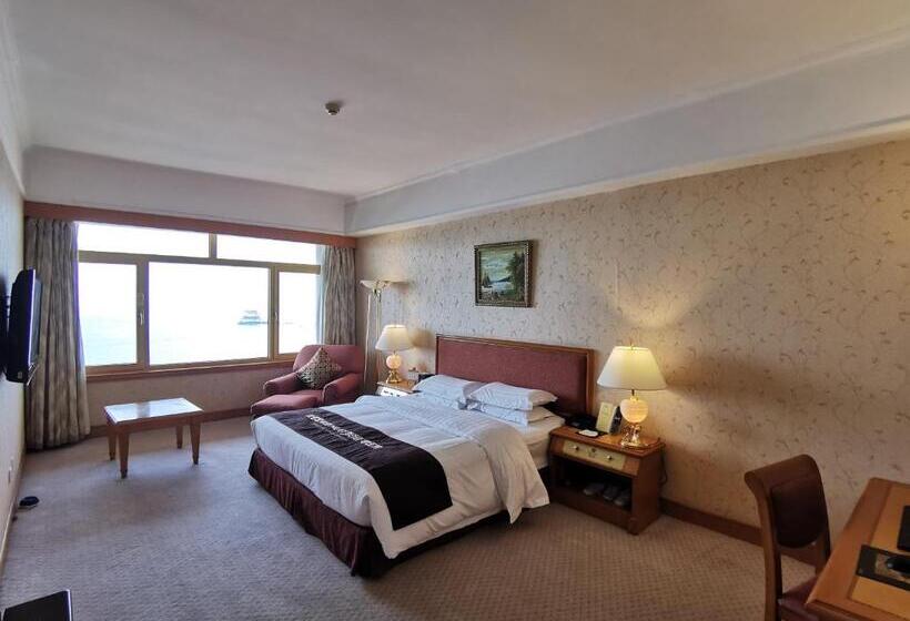 סוויטה משפחתית, Qingdao Oceanwide Elite