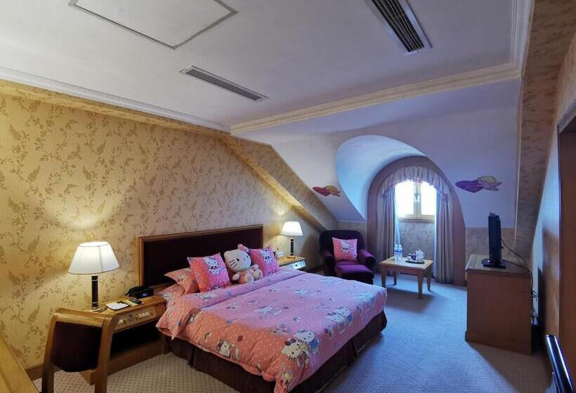 סוויטה, Qingdao Oceanwide Elite