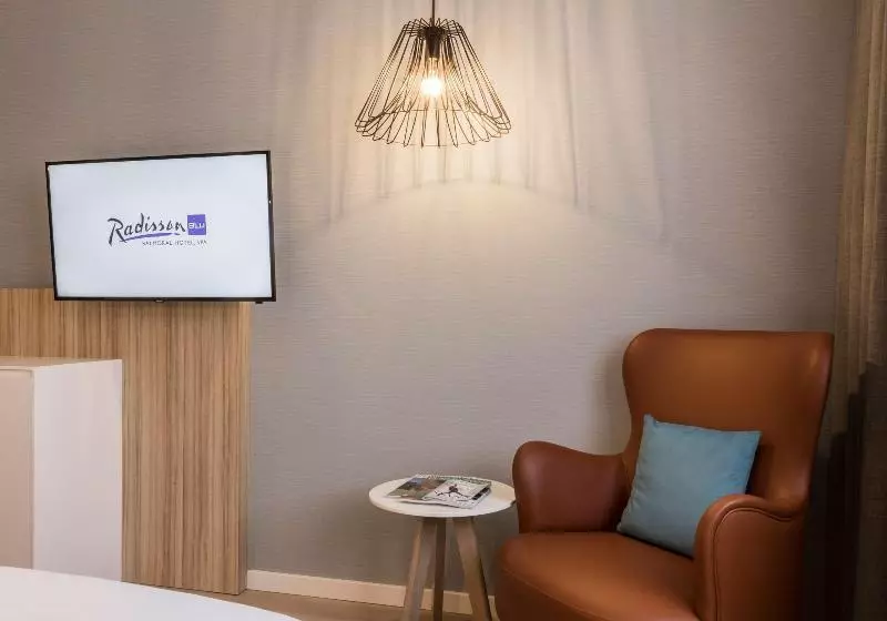 プレミアムルーム, Radisson Blu Balmoral