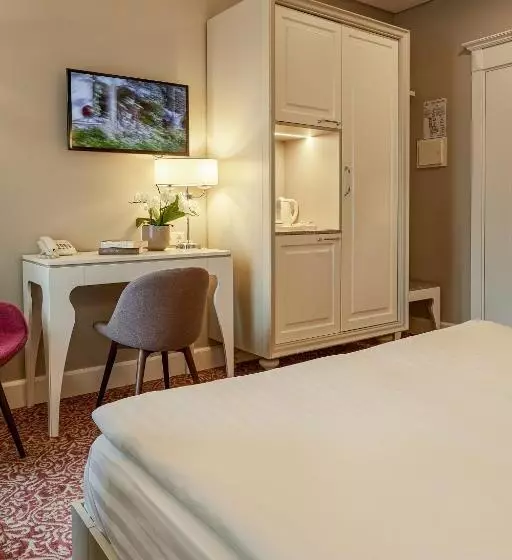 اتاق استاندارد, Ratonda Centrum Hotels