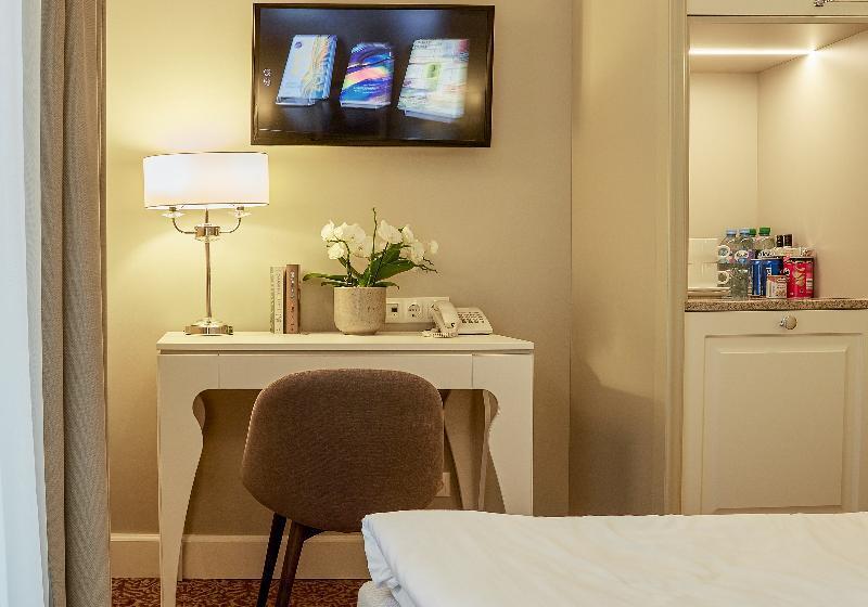 اتاق استاندارد, Ratonda Centrum Hotels