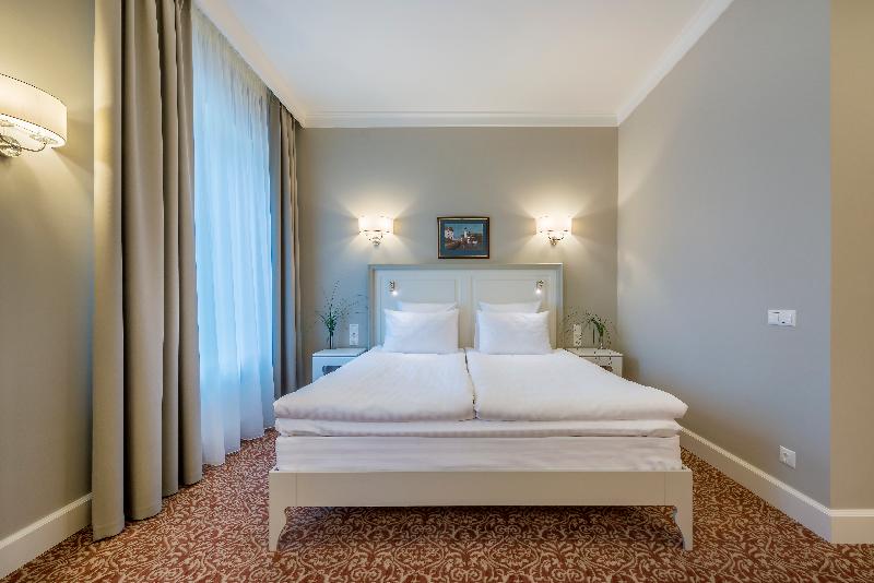 اتاق استاندارد, Ratonda Centrum Hotels