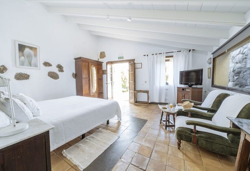 주니어 스위트, Rural Las Calas