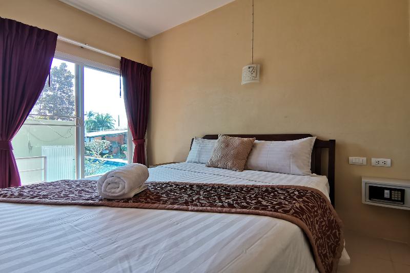 חדר סטנדרט, The Queens