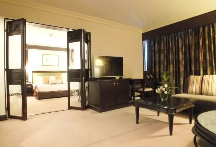 سوییت اجرایی, Topland Hotel & Convention Centre