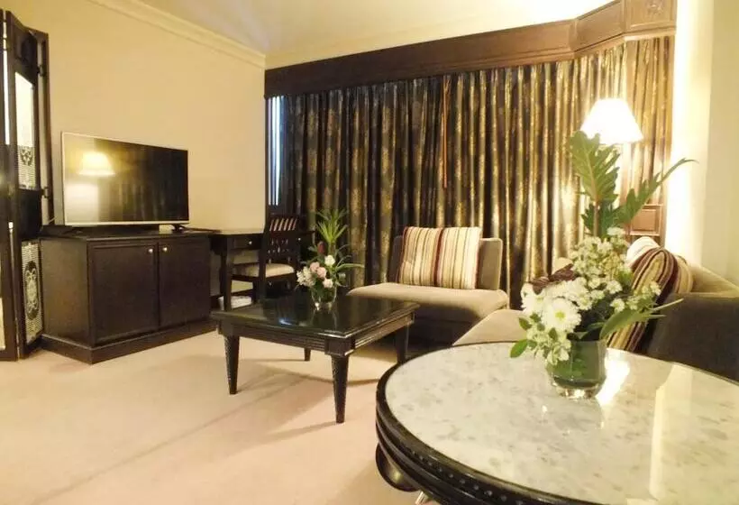 سوییت اجرایی, Topland Hotel & Convention Centre