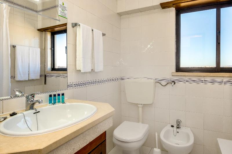 Апартаменты 2 Спальни, Apartamentos Turísticos Janelas Do Mar