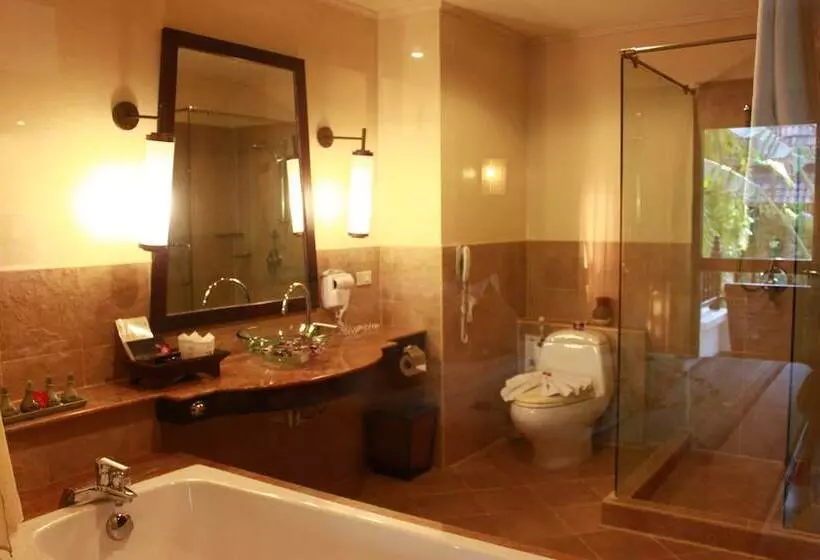 اتاق لوکس, Mukdara Beach Villa & Spa Resort