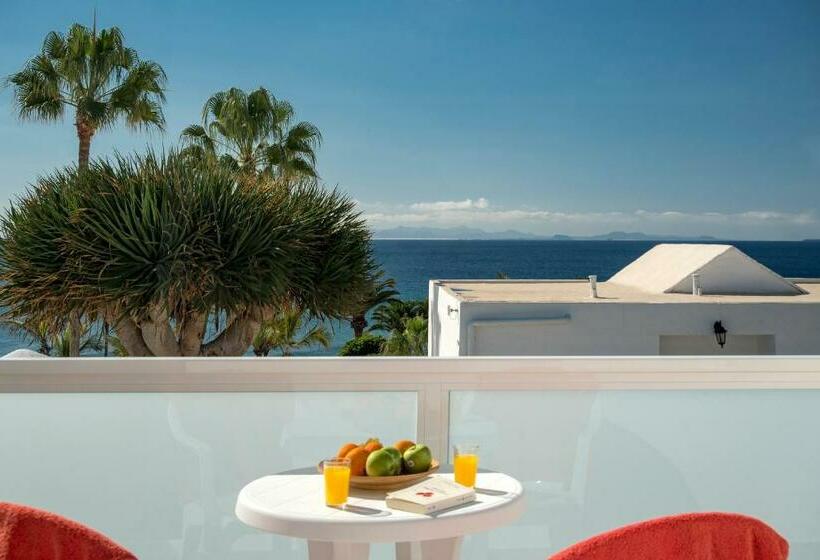 Апартаменты 1 Спальня Вид на Море, Rocas Blancas Apartments