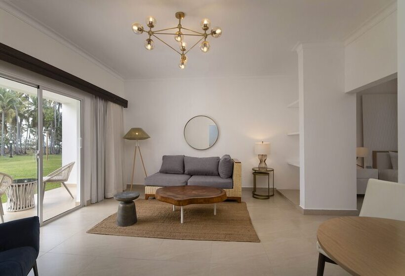 سوئیت کلوب با چشمانداز دریا, Wyndham Alltra Samana All Inclusive Resort