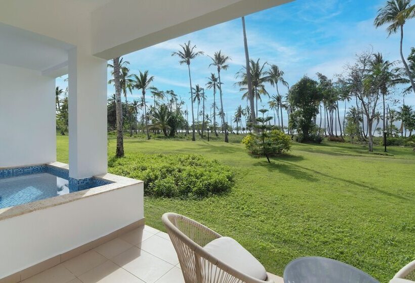 سوئیت کلوب با چشمانداز دریا, Wyndham Alltra Samana All Inclusive Resort
