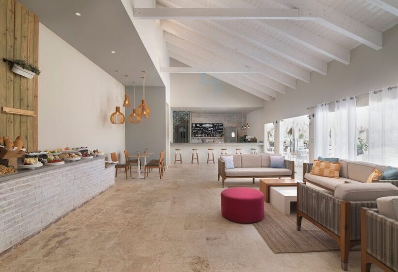سوئیت کلوب با چشمانداز دریا, Wyndham Alltra Samana All Inclusive Resort