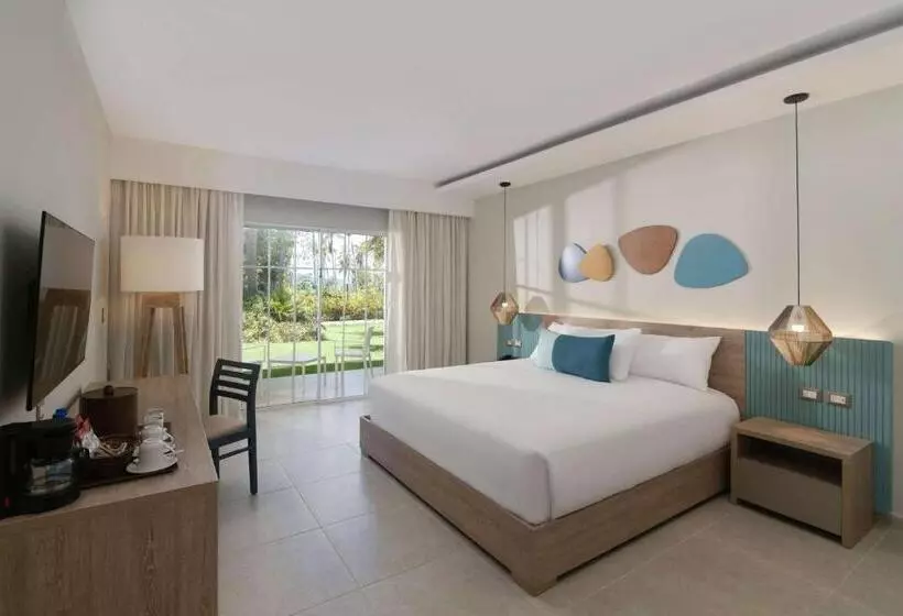 اتاق استاندارد با تخت بزرگ, Wyndham Alltra Samana All Inclusive Resort