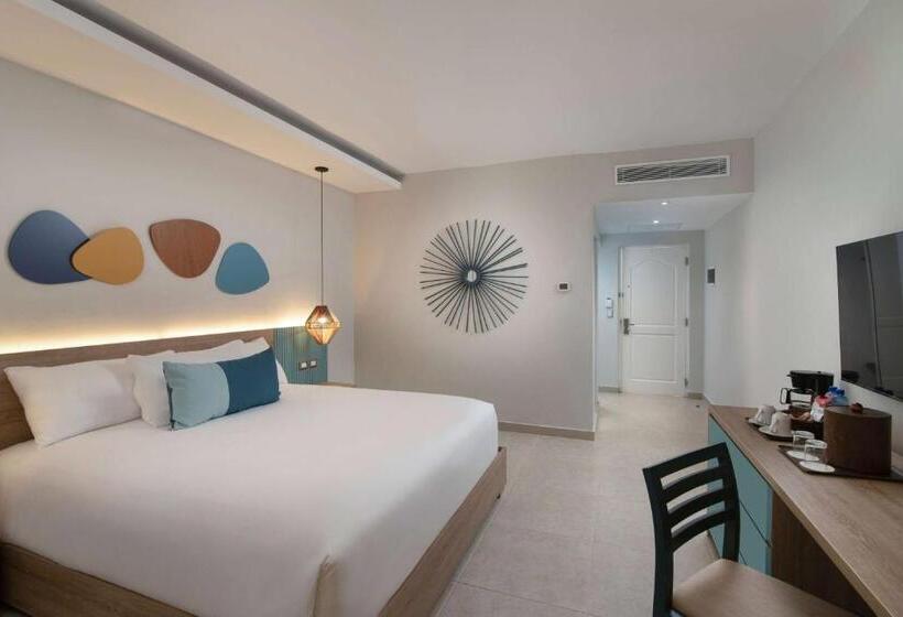 اتاق استاندارد با تخت بزرگ, Wyndham Alltra Samana All Inclusive Resort