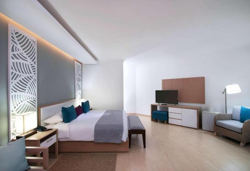 سوئیت جونیور پریمیوم, Wyndham Alltra Samana All Inclusive Resort