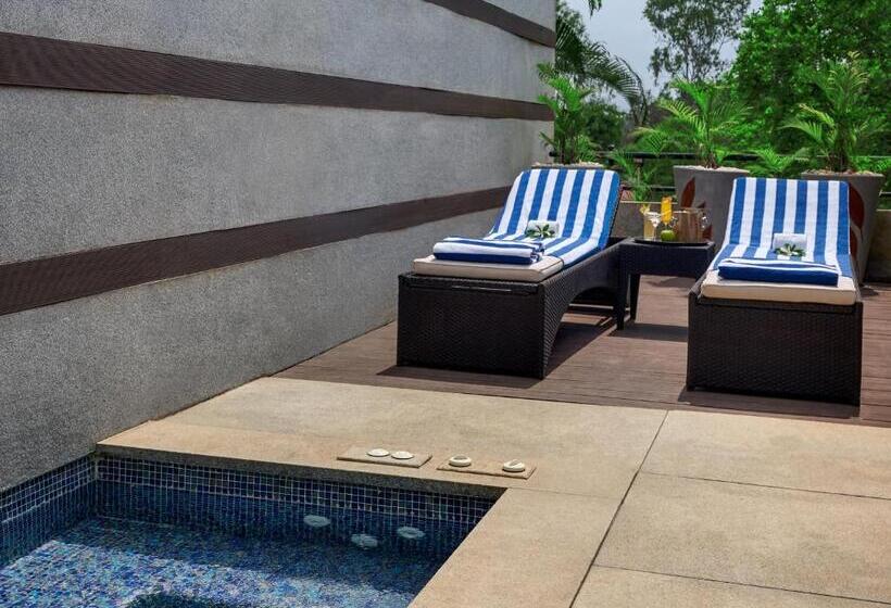 ハイドロマッサージバス付きスイート, Angsana Oasis Spa & Resort