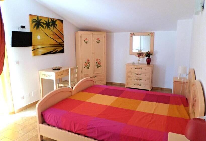Номер Стандарт с Балконом, Bed And Breakfast Villa Algi