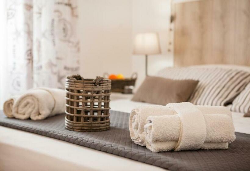 Номер Стандарт, Circeea Beach B&b