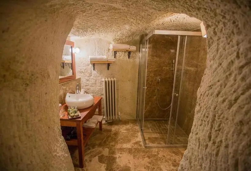 スイート(家族用), Agarta Cave