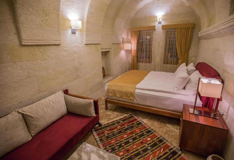 جناح عائلي, Agarta Cave