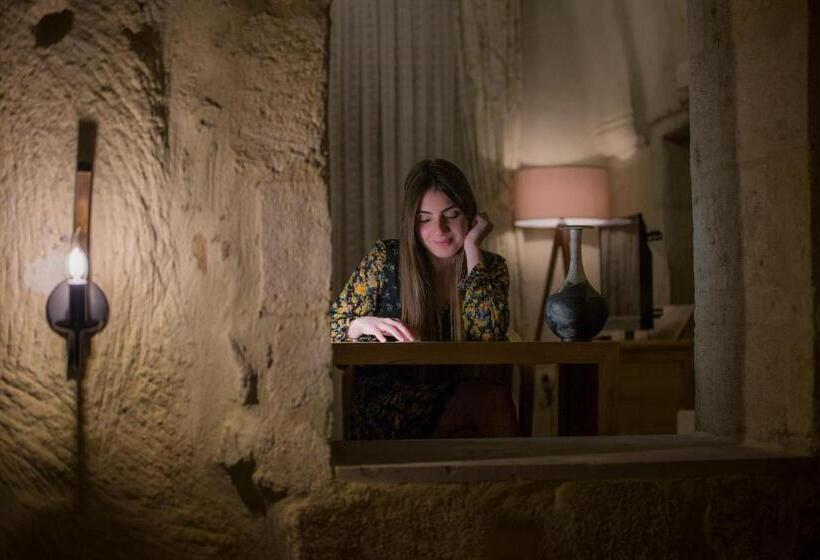 غرفة إقتصادية, Agarta Cave